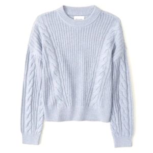 NWT Small Abercrombie Cable Knit Crew Sweater